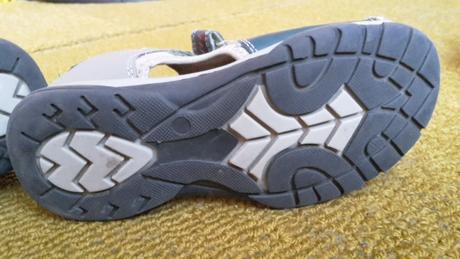 Kvalitné sandálky, protetika,30