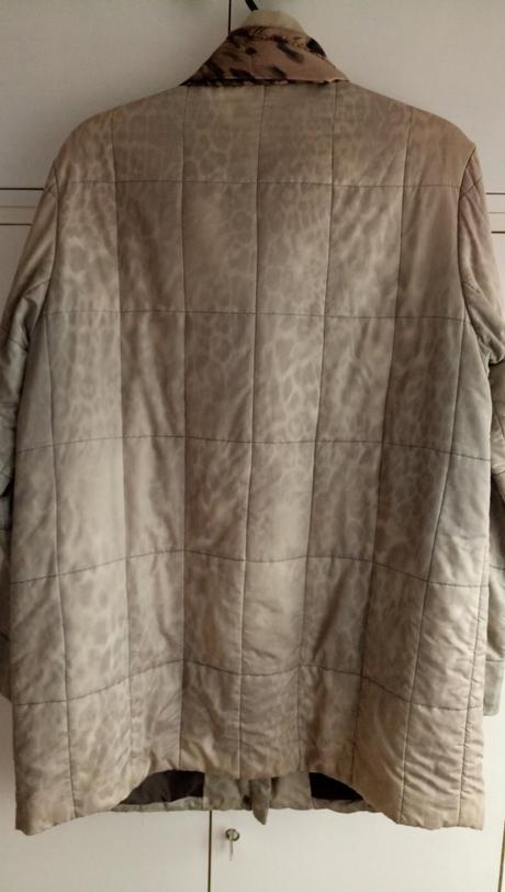 Bunda s poštovným, c&a,46