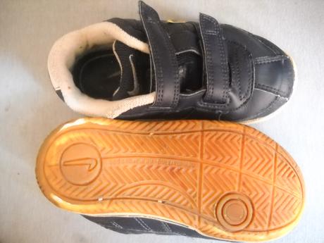 Tenisky vn.dlžka 15cm, nike,25