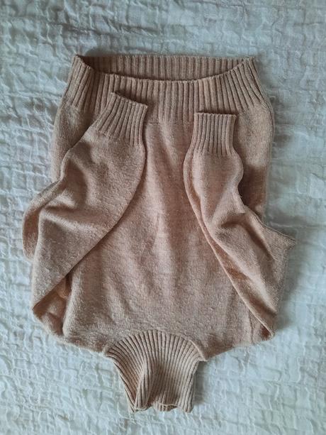 Mikina, svetrík a rolák (cena za všetko spolu), 116