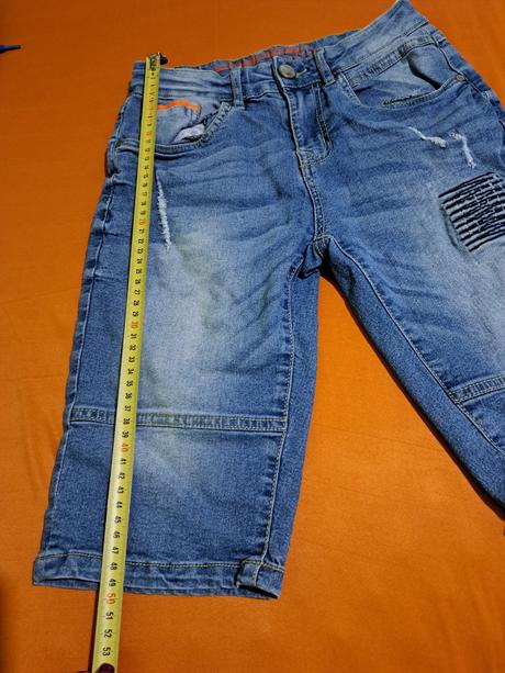 Kraťasy, chapter young,146