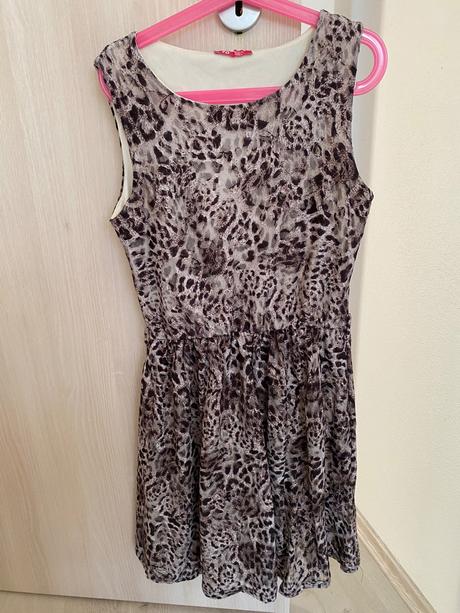 Tigrovane satky, 152