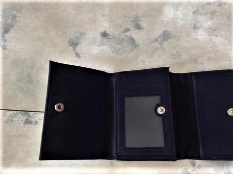 Laková peňaženka,