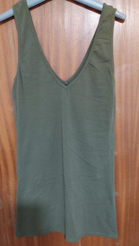 Olivovo zelené predĺžené tielko, m