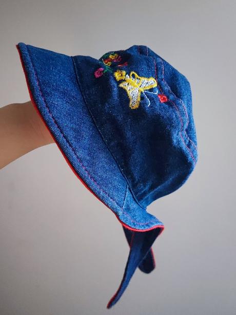 Krásny klobúčik, 86