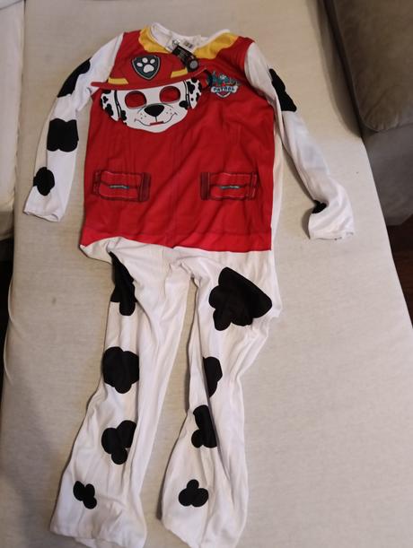 Kostým na karneval + maska má tvar,