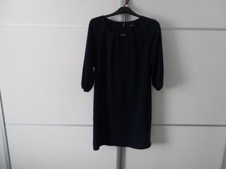 Spolocenske saty, 42