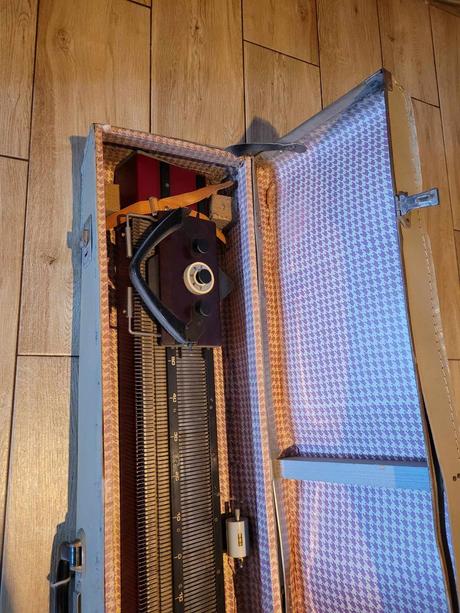 Pletací stroj dopleta 180, 