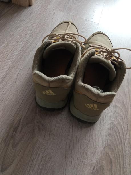 Botasky, adidas,38