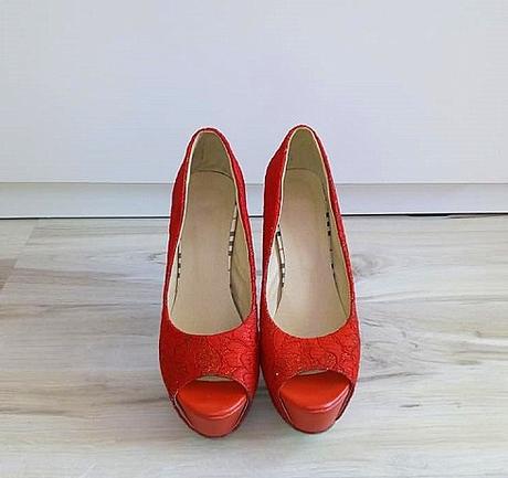 Nadherne krajkove lodicky, 37