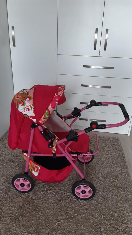 Kočík pre bábiky, 