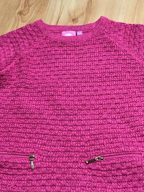 Dievčenský svetrík, 116