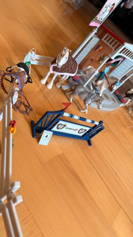 Schleich majstrovstvá koní mega sada, 