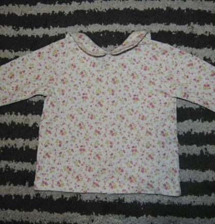 Kvetinkové tričko s límčekom, 74