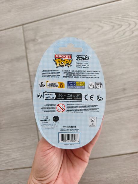 Pocket pop egg hello kitty,