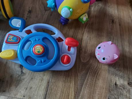Hudobne hracky fisher price., 