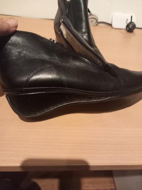 Kožené kotnikove čižmičky, 39