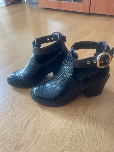 Kotnikove topanky topshop, 38