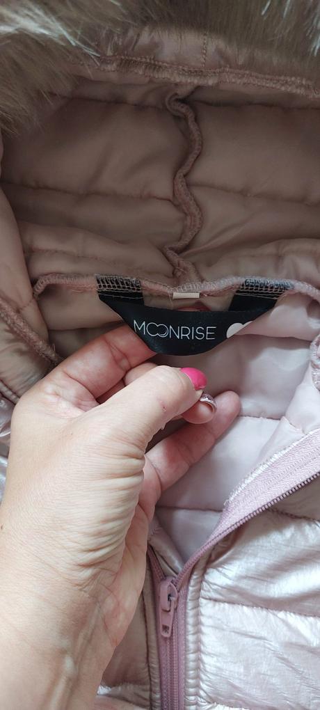 Lesklá vesta s masívnou kožušinkou moonrise, monsoon,104