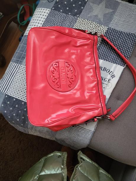 Lakovaná kabelka gaudi, gaudi