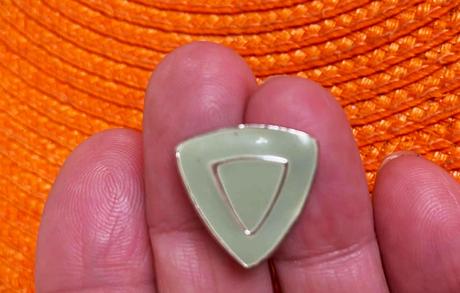 Trojuholníkové náušnice, 