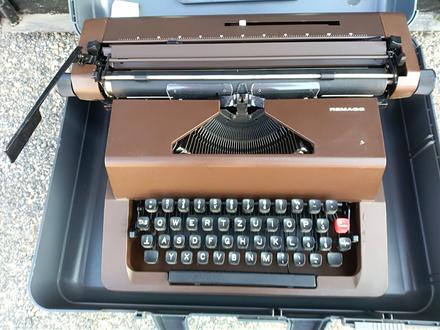 Kufrikovy pisaci stroj, 