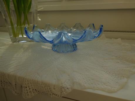 Veľká misa lisované sklo retro-top top stav,, 