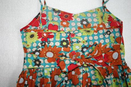 110/116 kvietkované next saty,5-6 r., next,116