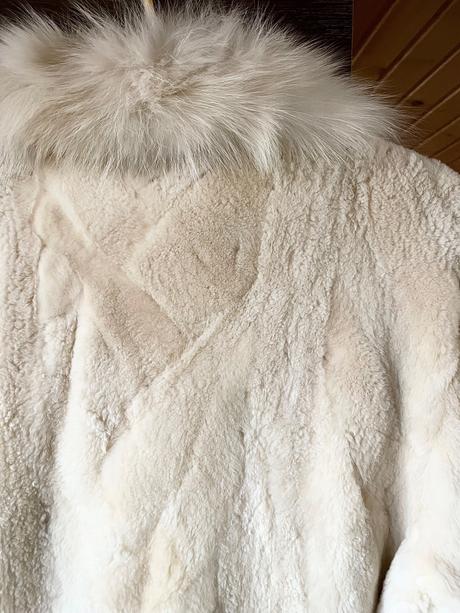 Kožuch z pravej kožušiny 40, 42, 40
