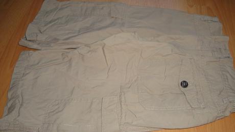 Béžové bermudy, c&a,152