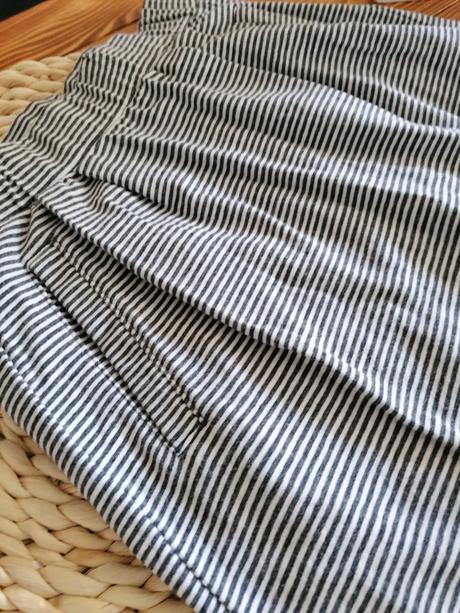 Pudlové nohavice, 104