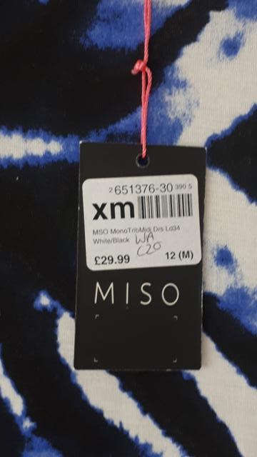 Dámske nenosené šaty miso, m