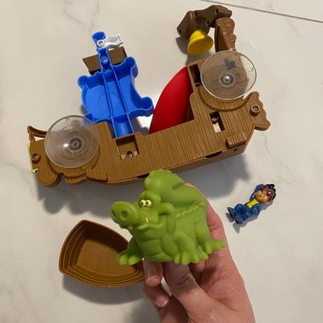 Loď do vody disney, 