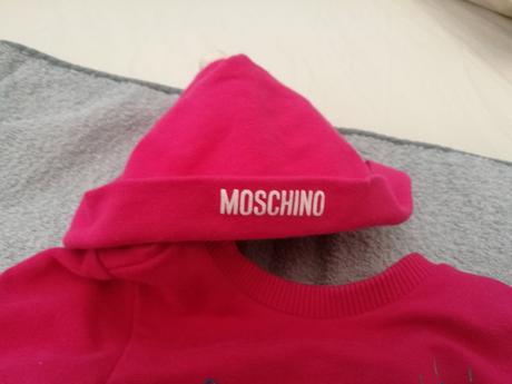 Teplakovy overal moschino s ciapkou, 68
