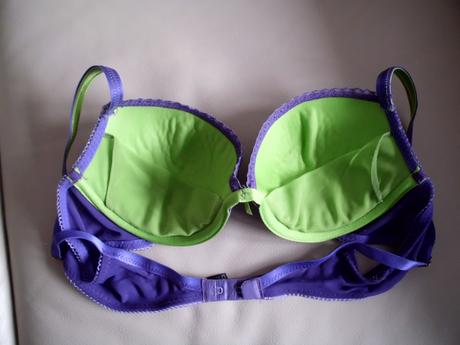 Med fialovozelená, 75b