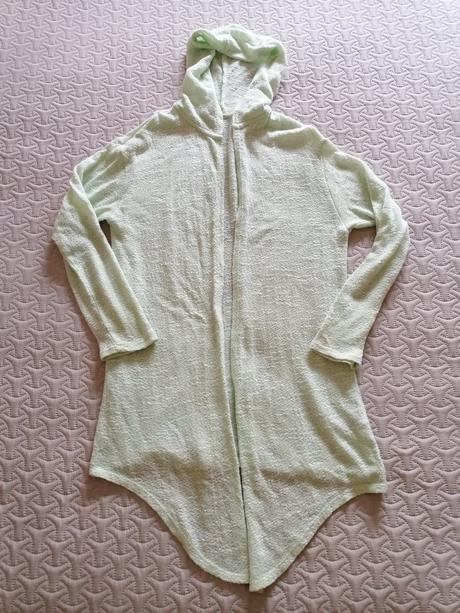 Dievčenský kardigán, 152