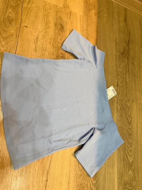 Tricko lodickovy výstrih, h&m,s