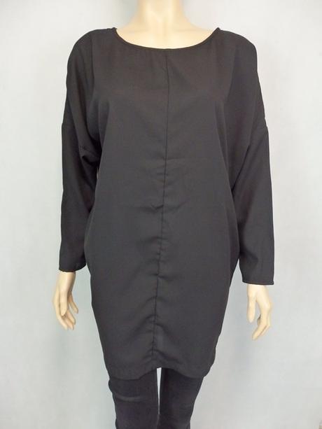 Kvalitný čierny top, s