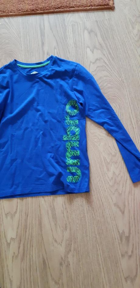 Tricko, umbro,140