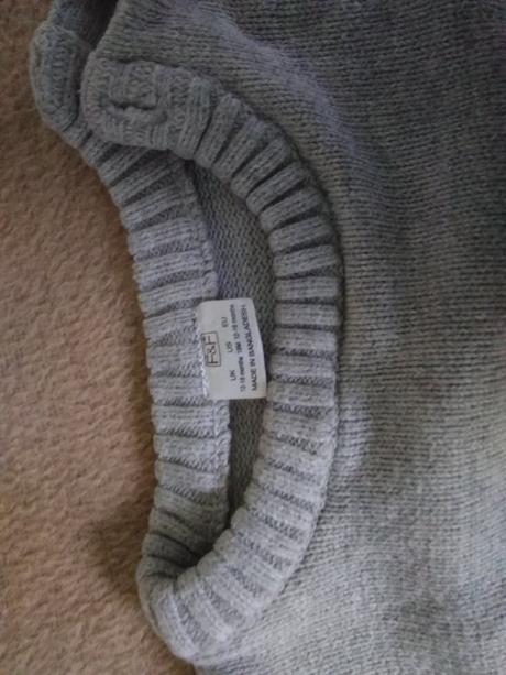 Sviatočný svetrík, f&f,86