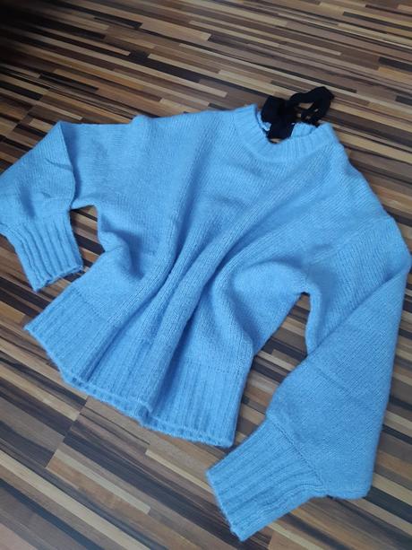 Nebeský svetrík s mašlou, sinsay,s