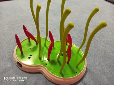 Stojan na odkvapkavanie flias a cumlikov, chicco