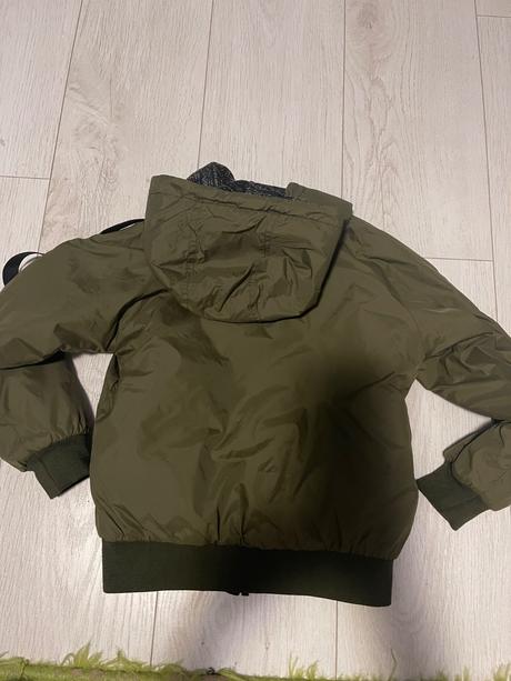 Chlapcenska vetrovka obojstranna, 134