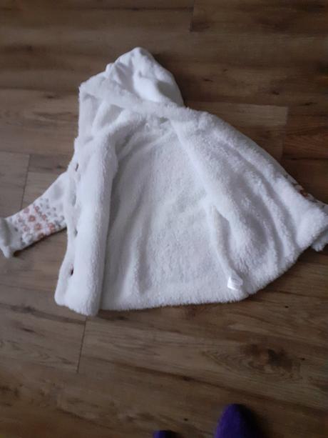 Hruby dievcensky sveter, 98