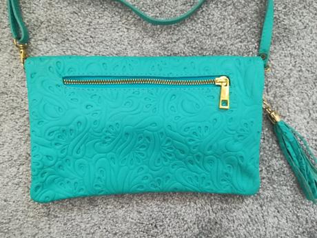 Malá kožená crossbody kabelka, 