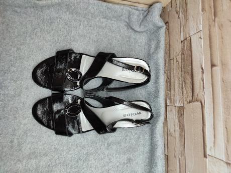 Wojas 40 - dámske kožené čierne sandále, wojas,40