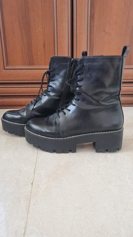 Čižmy, stradivarius,37