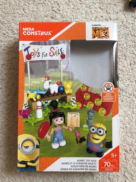 Mega stavebnica mimoni - agnes a bazar hraciek,