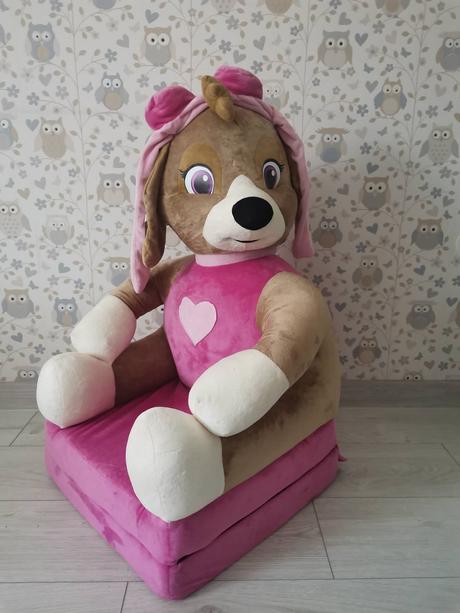 Detské plyšové kresielko,