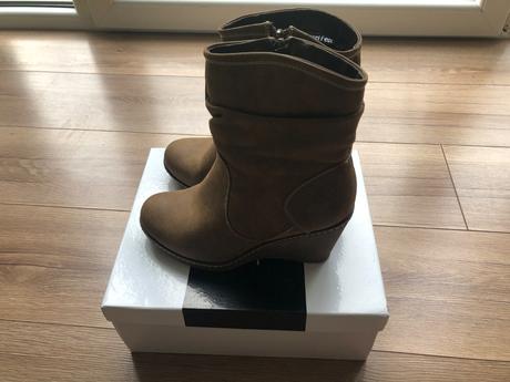 Čižmy street feet, 37